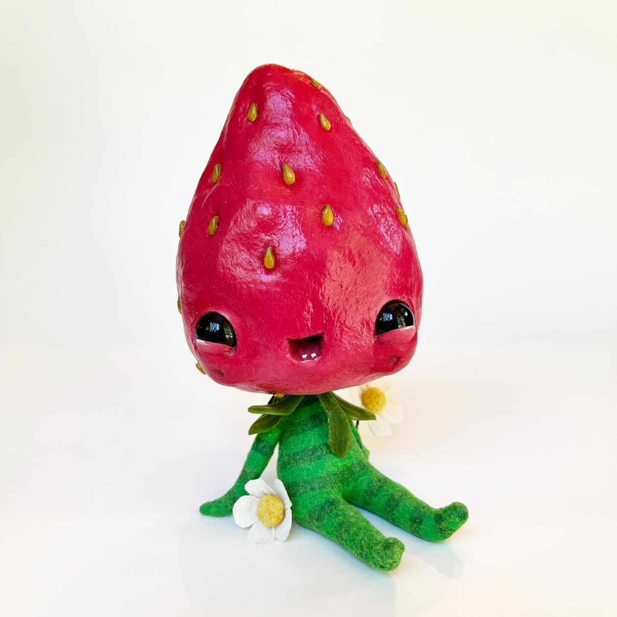 Cute And Creepy Little Monster Toys By Sara Duarte (21)