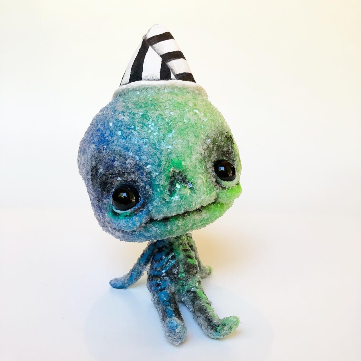 Cute And Creepy Little Monster Toys By Sara Duarte (6)