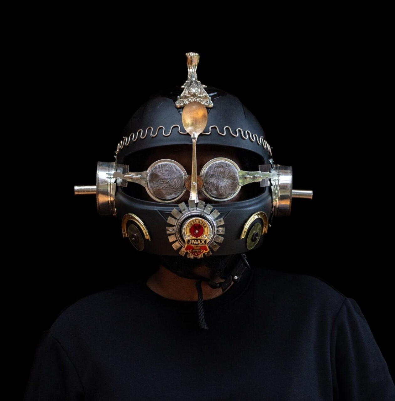 Cyrus Kabiru Crafts Intricate Masks And Goggles From Recycled Material (10)