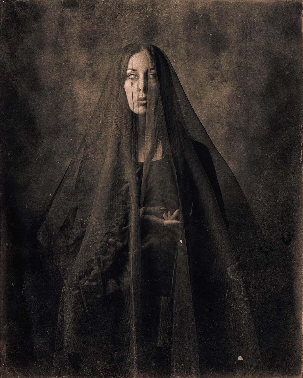 Fátima Ruiz Explores Darkness, Fantasy, And Surrealism In Her Mesmerizing Self Portraits (14)