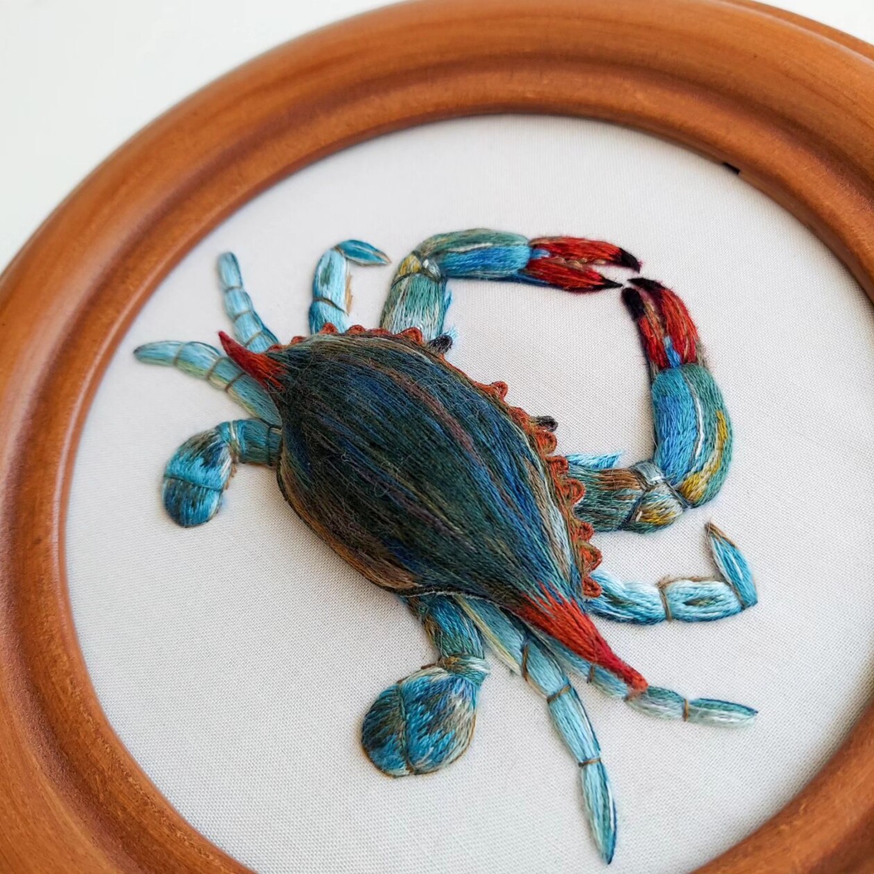 Life Like Three Dimensional Animal Embroideries By Megan Zaniewski (1)