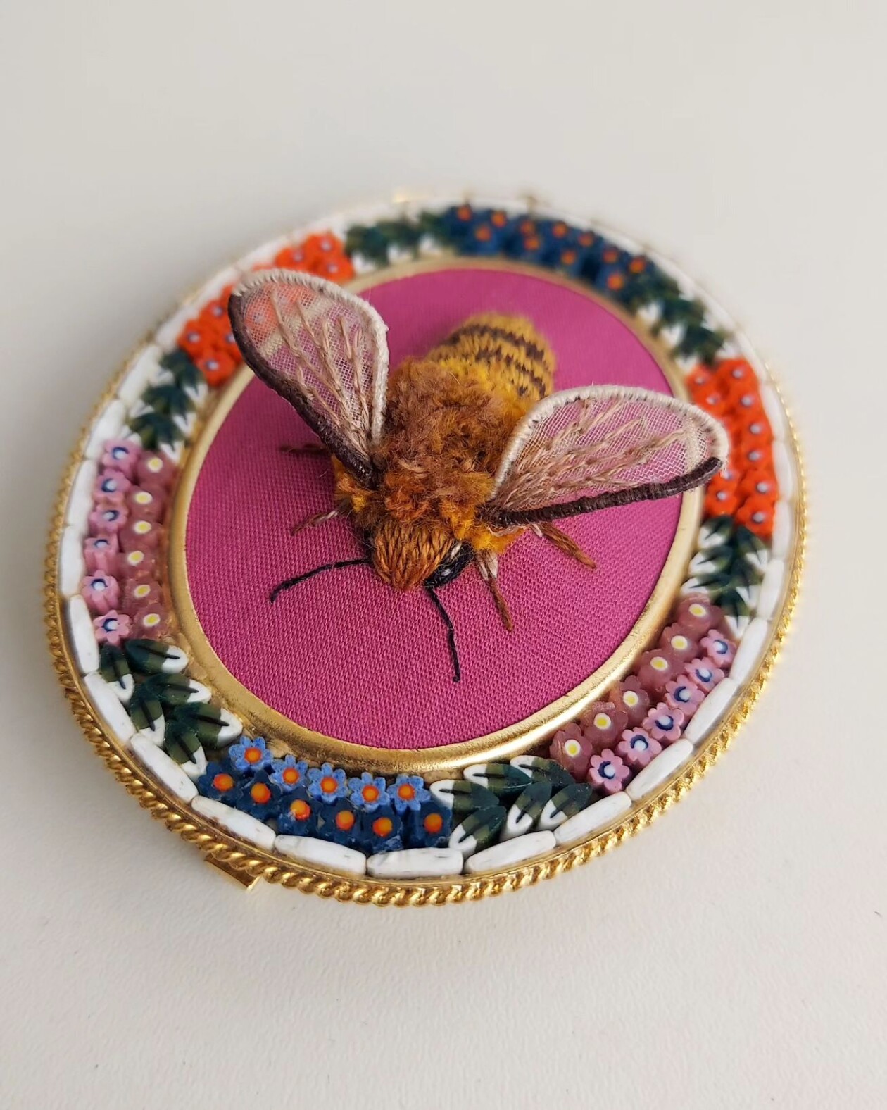 Life Like Three Dimensional Animal Embroideries By Megan Zaniewski (17)
