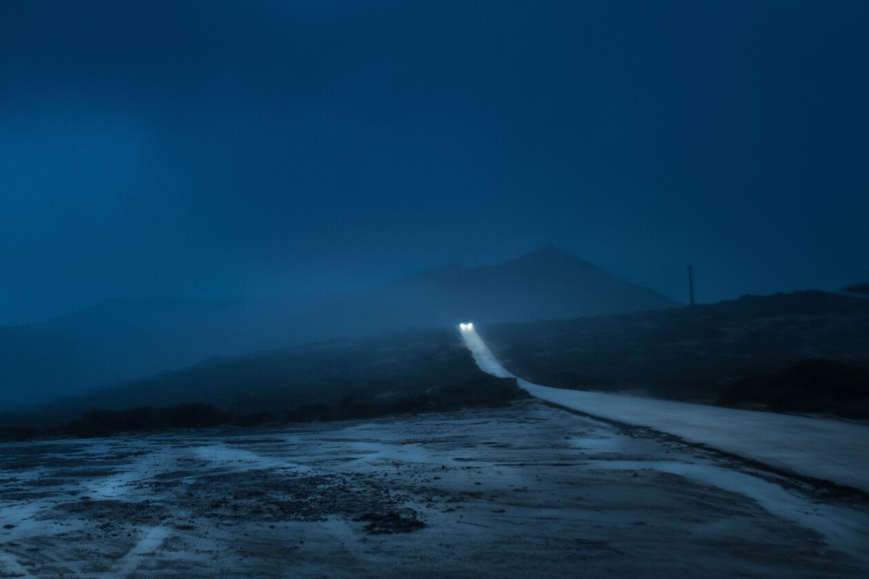 They Drive By Night, An Ethereal Foggy Landscape Photography Series By Henri Prestes (5)