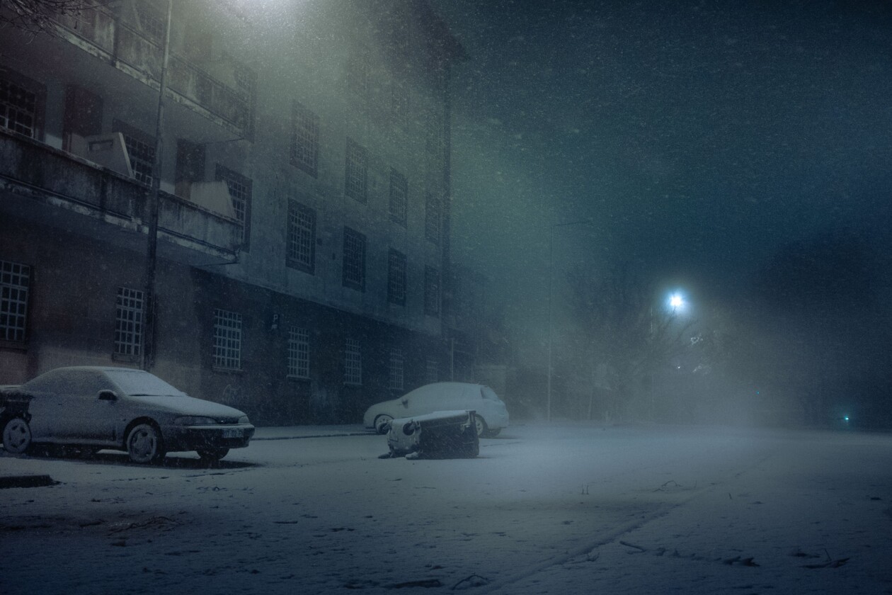 They Drive By Night, An Ethereal Foggy Landscape Photography Series By Henri Prestes (7)