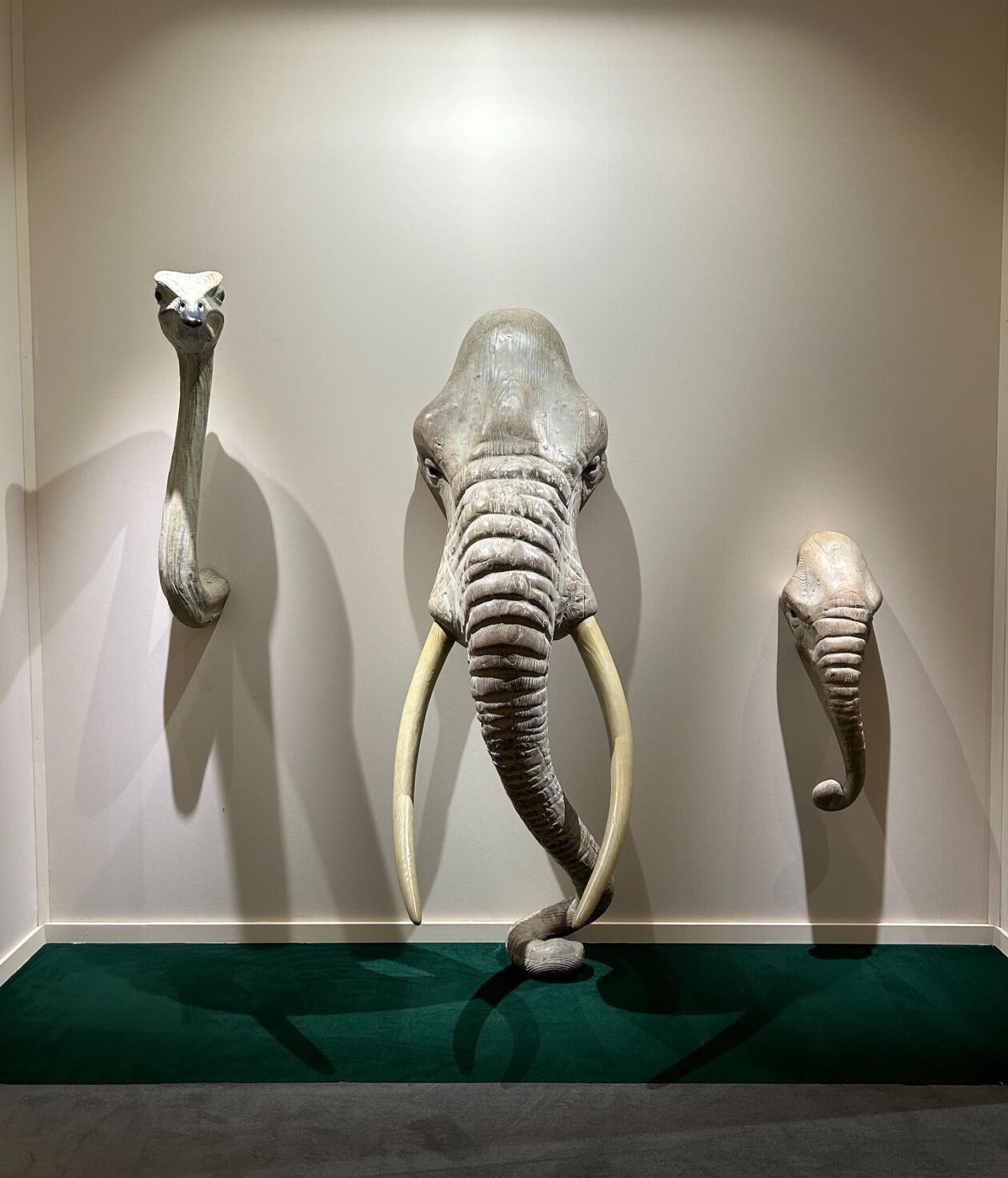 Trophy, Thought Provoking Giant Animal Sculptures By Quentin Garel (10)