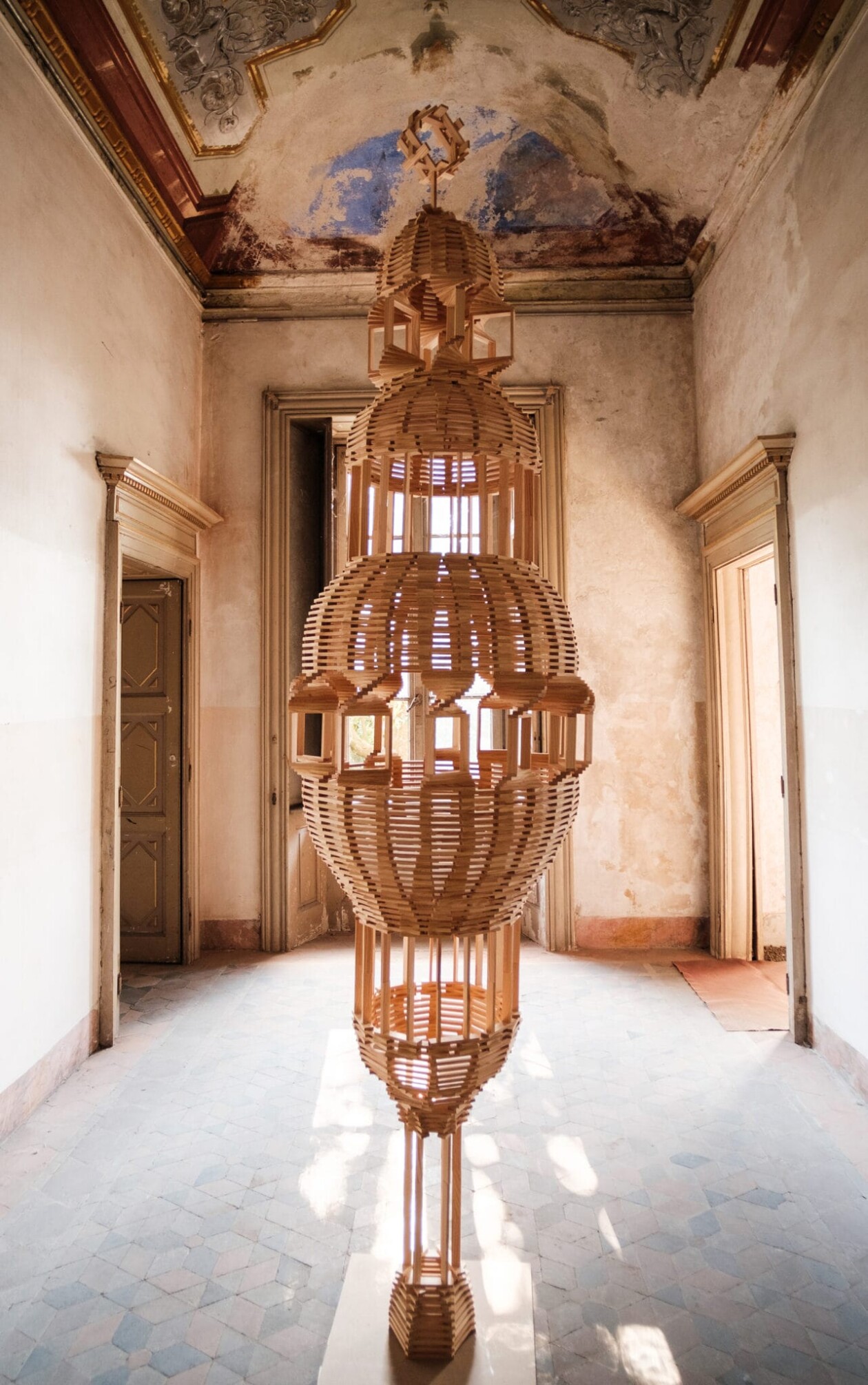 Balancing Act, The Gravity Defying Architectural Installations Of Raffaele Salvoldi (10)