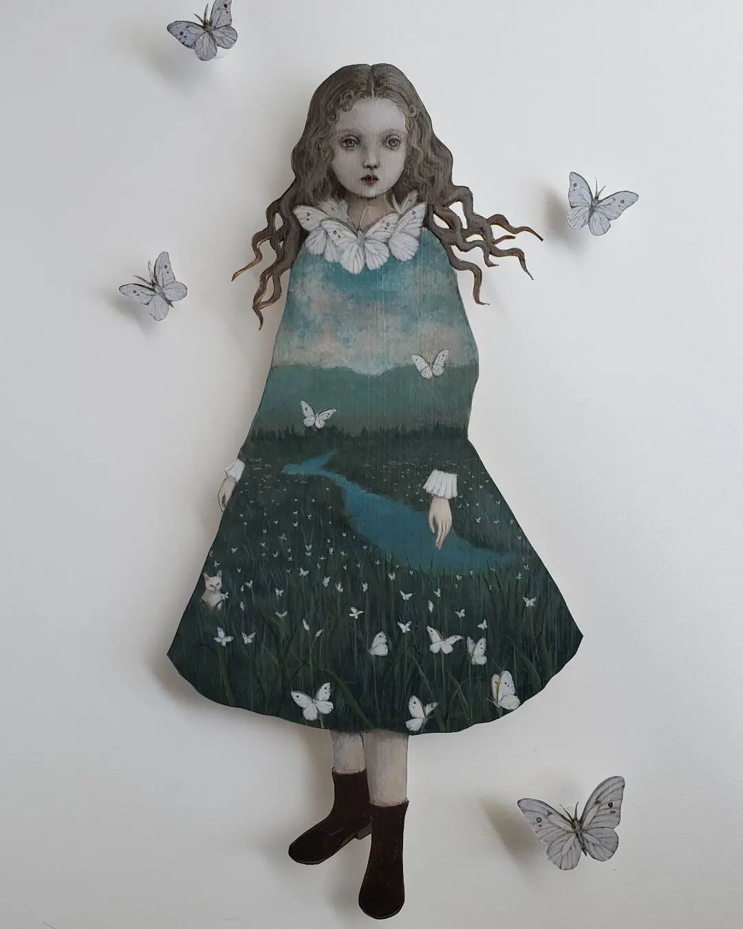 From Paper To Fantasy, The Enchanting Paper Dolls Of Maki Hino (14)