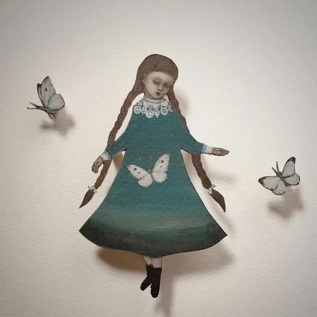 From Paper To Fantasy, The Enchanting Paper Dolls Of Maki Hino (4)