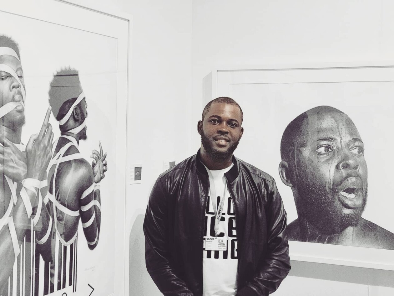 Hyperrealistic Black And White Pencil Drawings Of Arinze Stanley (19)