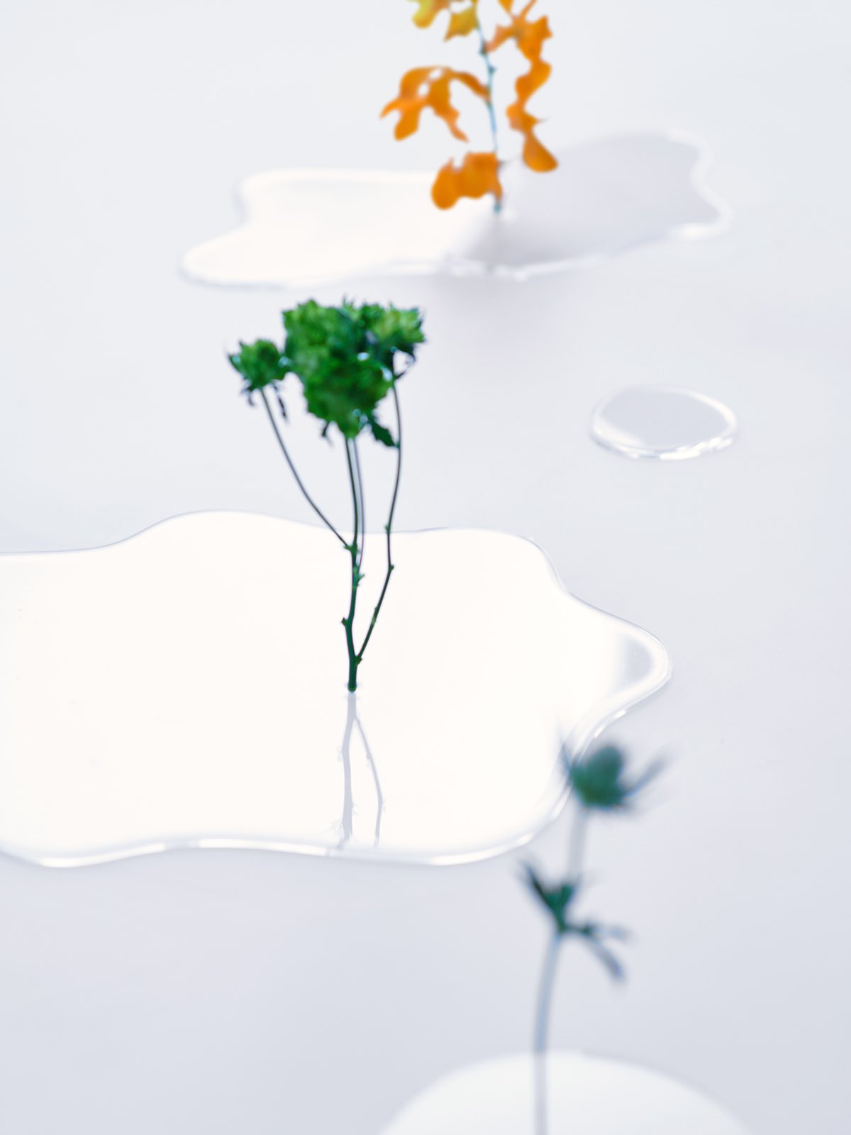 Puddle Flower Vessels By Design Duo Yoy (7)