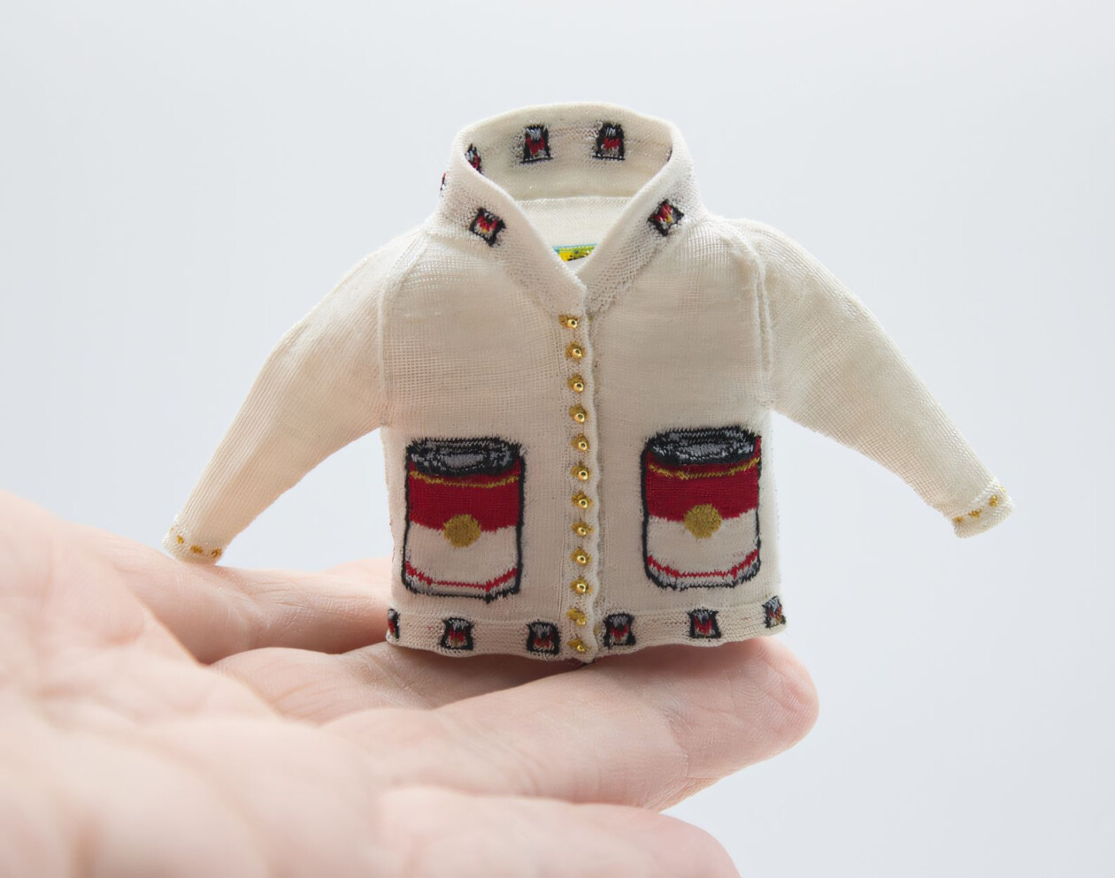 Stitching The Impossible, Althea Crome's Miniature Sweaters Defy Knitting Norms (9)
