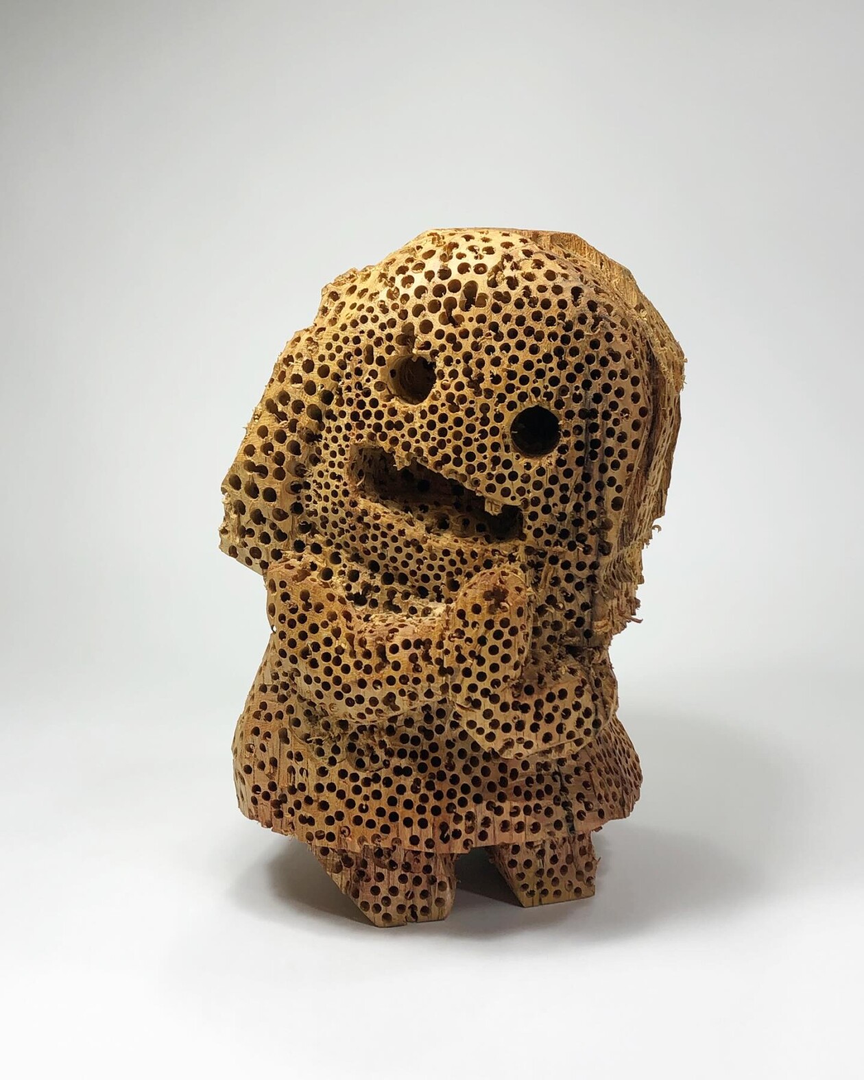 The Enchanting World Of Hirosuke Yabe's Wooden Beings (15)