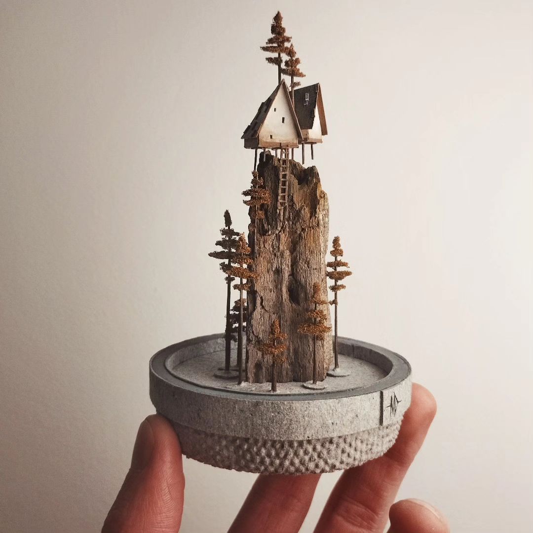 The Fantastic Miniature Art Of Michael Davydov (18)