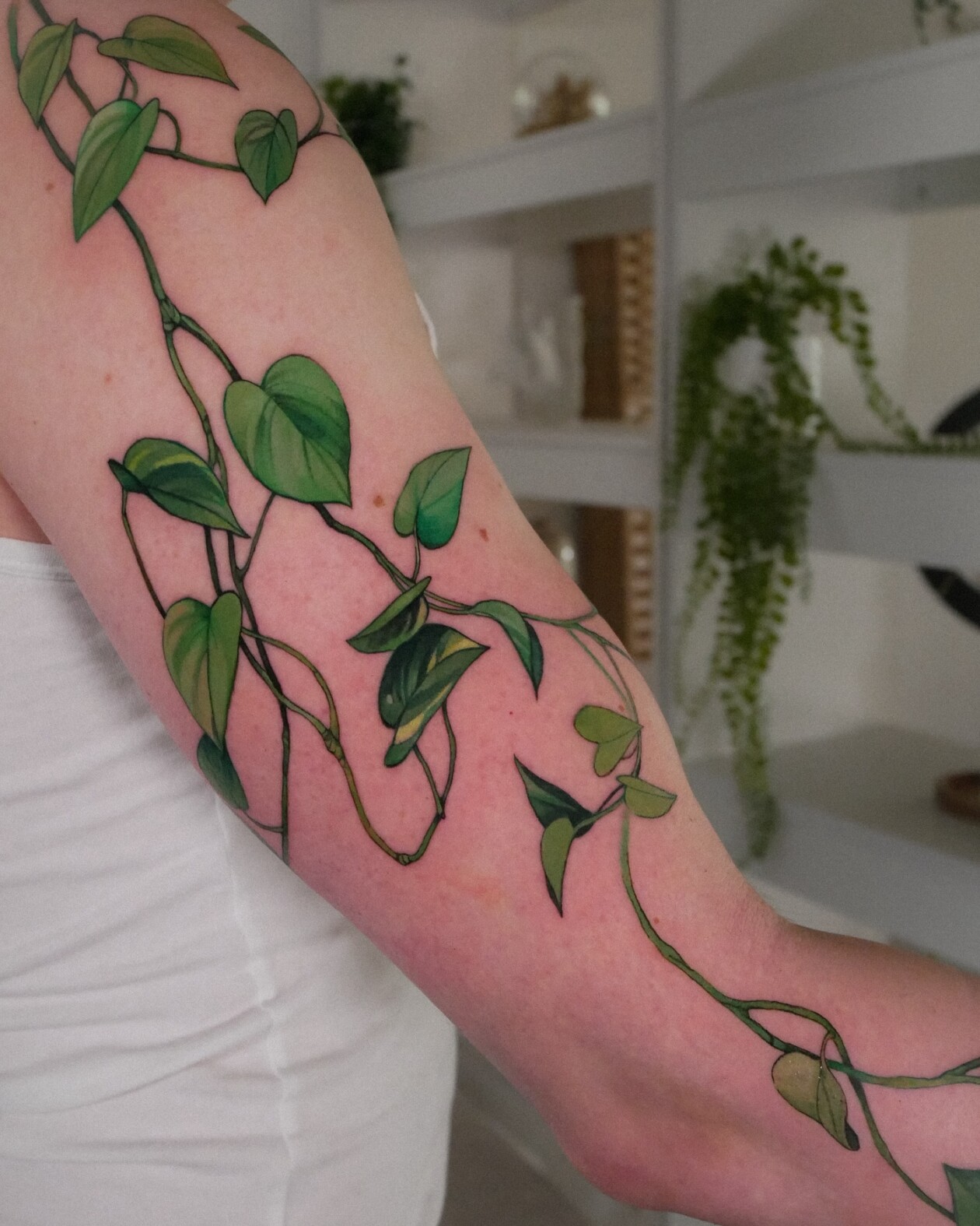 Botany And Animal Illustrative Tattoos By Vanessa Core (16)