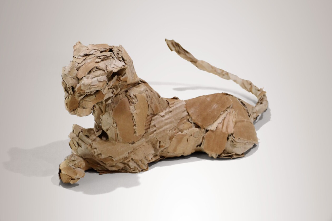 Cardboard Wonders, Olivier Bertrand’s Sustainable Lifelike Animal Sculptures (12)