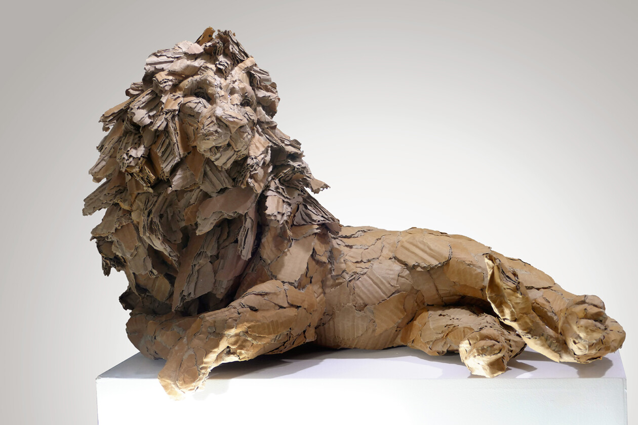 Cardboard Wonders, Olivier Bertrand’s Sustainable Lifelike Animal Sculptures (2)
