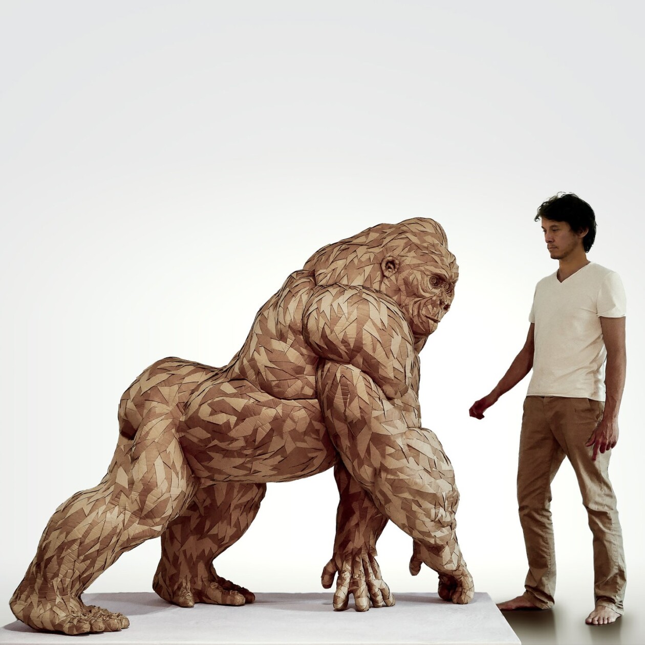 Cardboard Wonders, Olivier Bertrand’s Sustainable Lifelike Animal Sculptures (7)