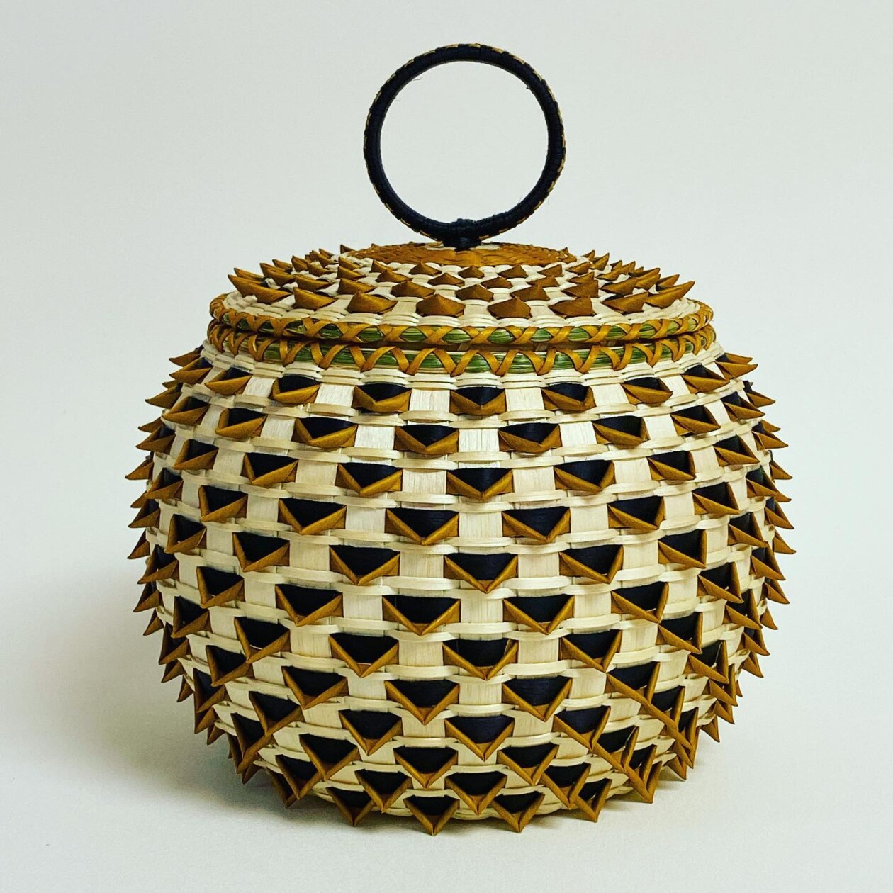 Jeremy Frey's Indigenous Sweetgrass Baskets (10)