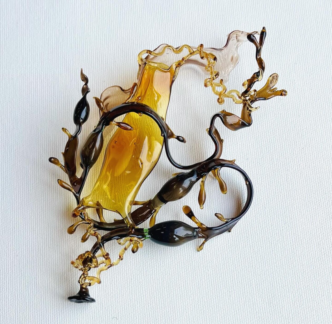 Andrea Spencer's Seaweed Glass Sculptures (5)