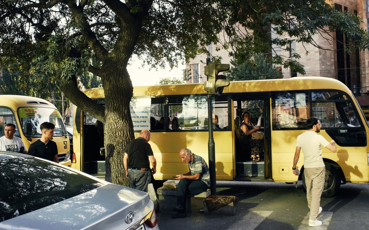 Eduardo Ortiz's Street Photography Masterpieces (14)