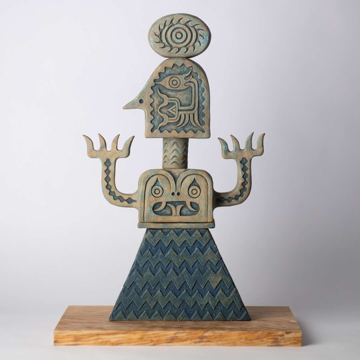 Totem Like Ceramic Sculptures By Yu Maeda (9)