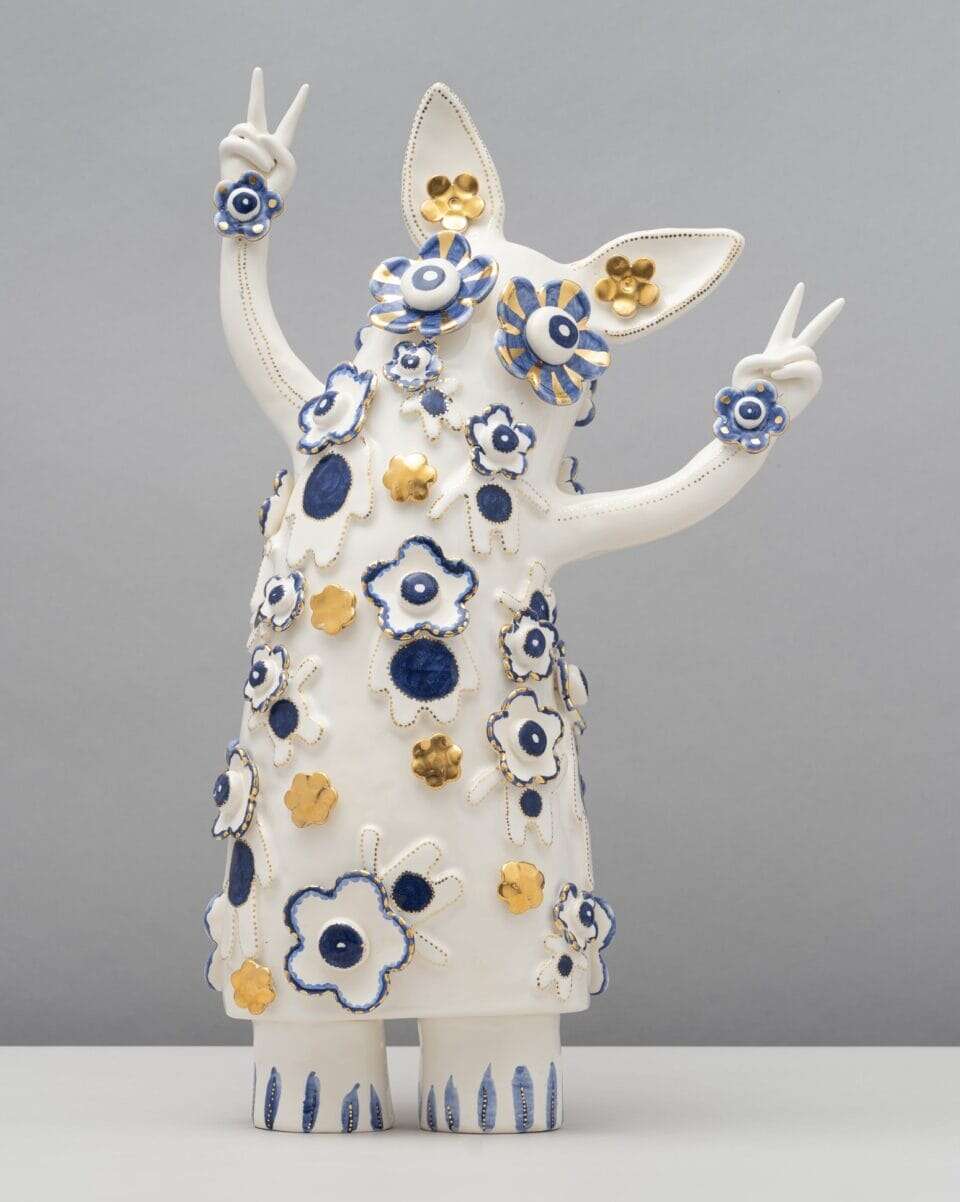 Vipoo's Enchanting Porcelain Sculptures (3)