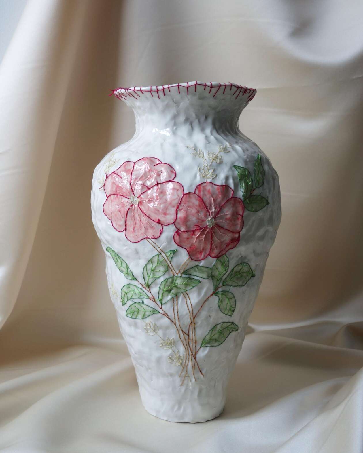 Caroline Harrius's Embroidered Porcelain (4)