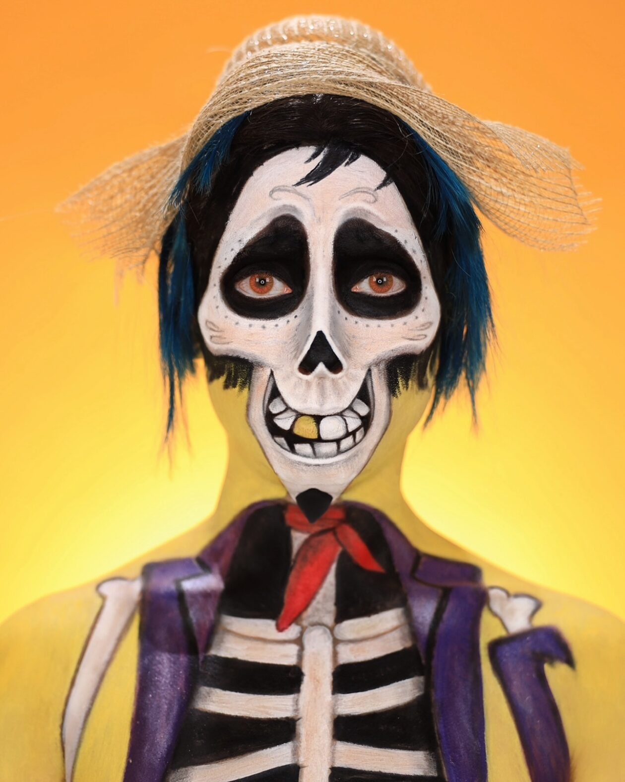 Annie Thomas’s Makeup Transformations (22)