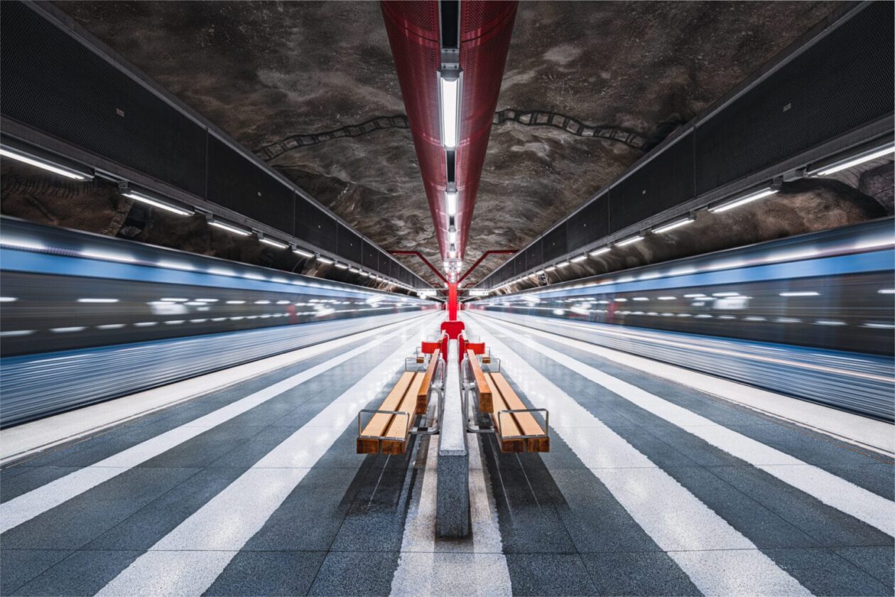 Thibault Drutel's Symmetric Subway Photography Series (9)