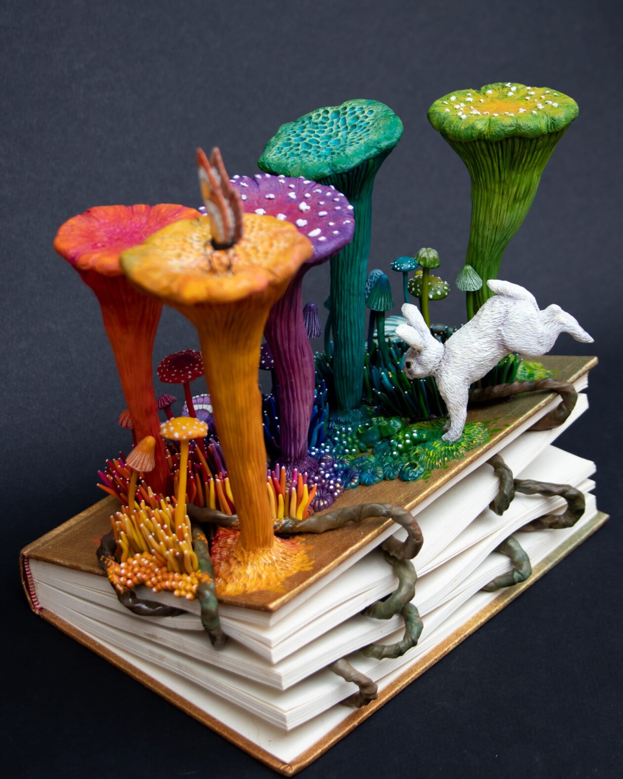 Stéphanie Kilgast's Book Utopia Of Nature Trash Sculptures (2)