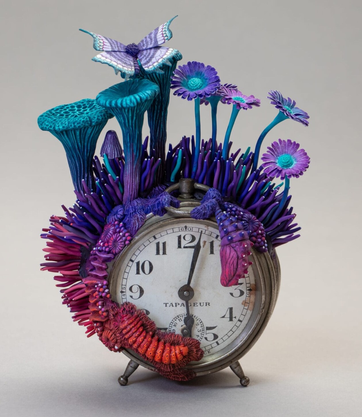 Stéphanie Kilgast's Book Utopia Of Nature Trash Sculptures (5)